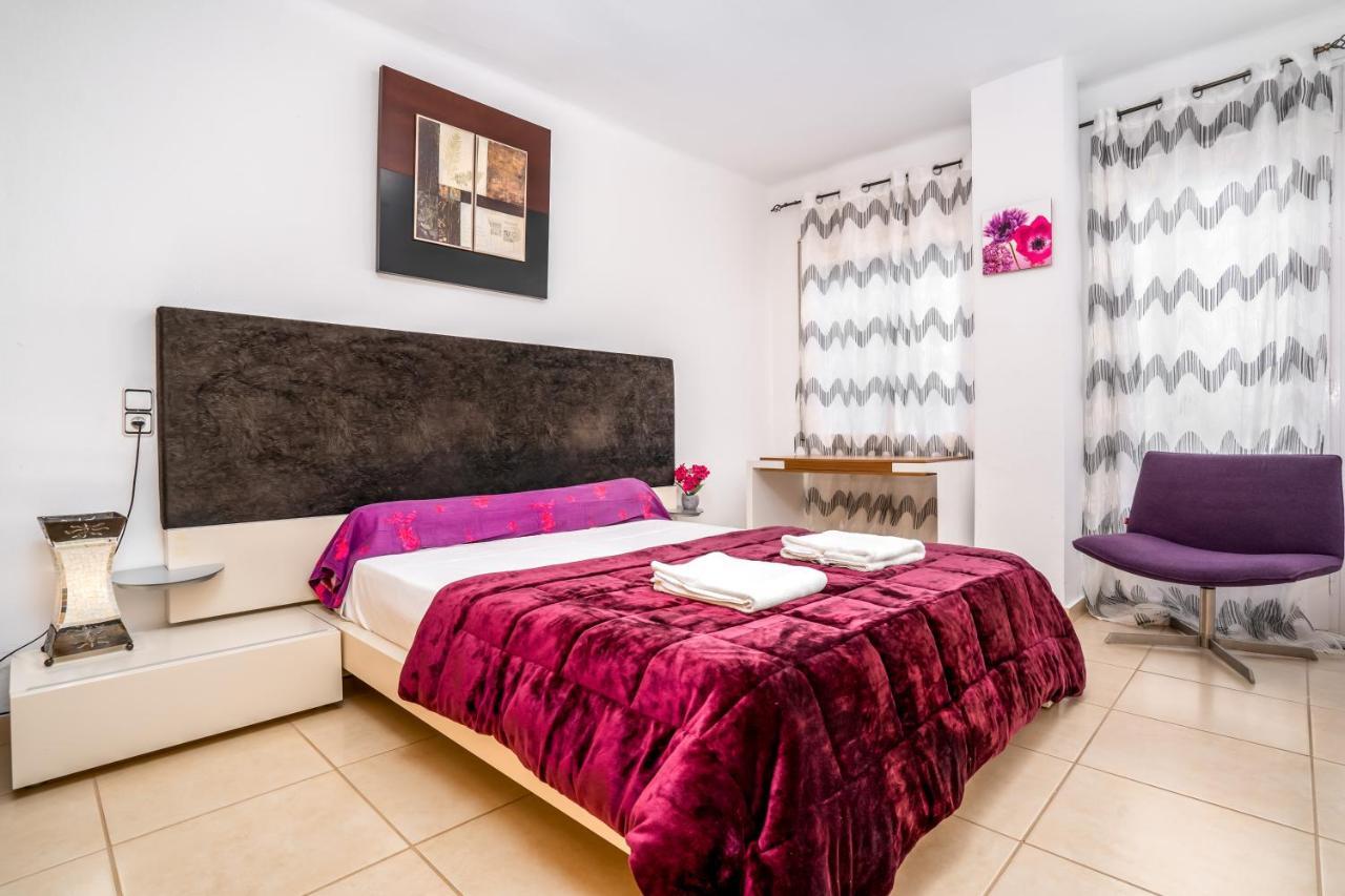 Apartmán Apartamento Welcs Emp 018 Con Terraza Frente Al Mar Empuriabrava Exteriér fotografie